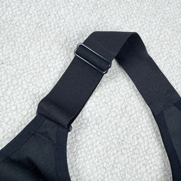 Victoria's Secret VSX Sports Bra Size 36C Mesh Black Racerback Padded Athletic - Picture 5 of 15